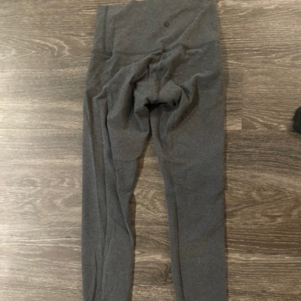 Gray wunder under lululemon leggings